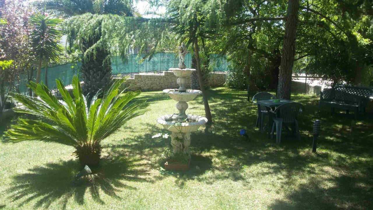 B&B Lo Smeraldo Castellana Grotte Dış mekan fotoğraf
